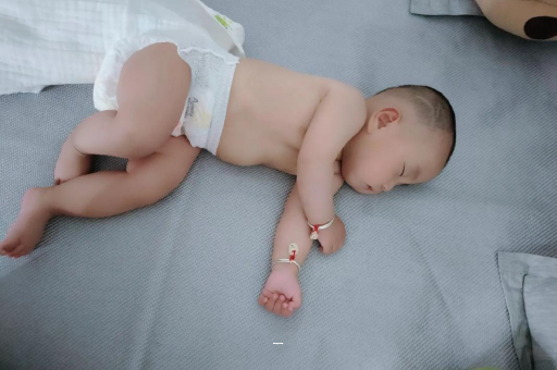安陆宝宝咳嗽发烧拉肚子
